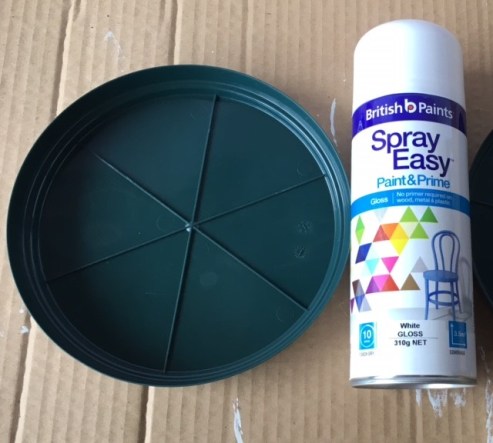 garden-pot-spray-paint