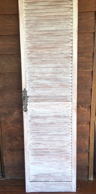 farmhouse-door-chalk-paint-finished